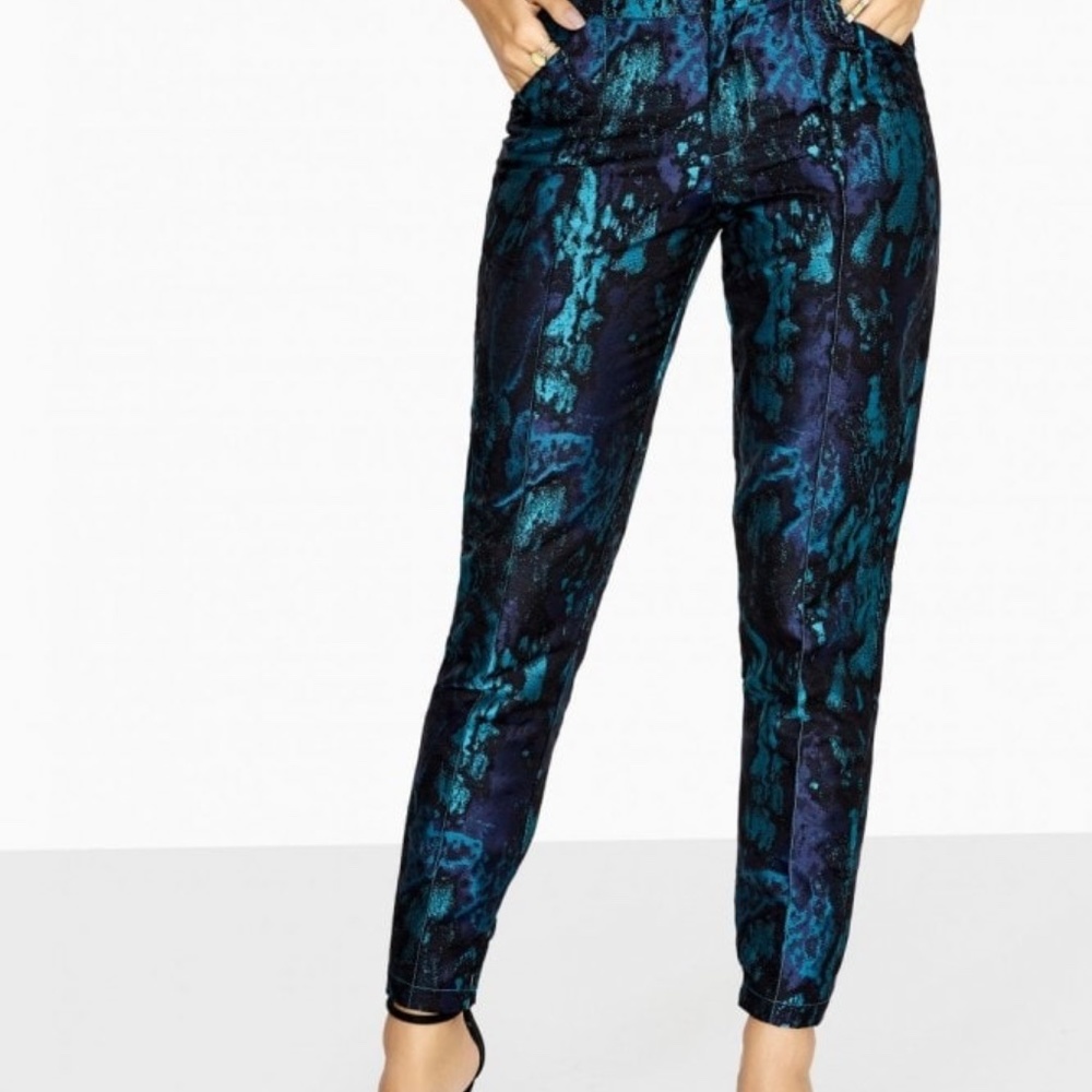 Paper Dolls marble jacquard pants sz 6